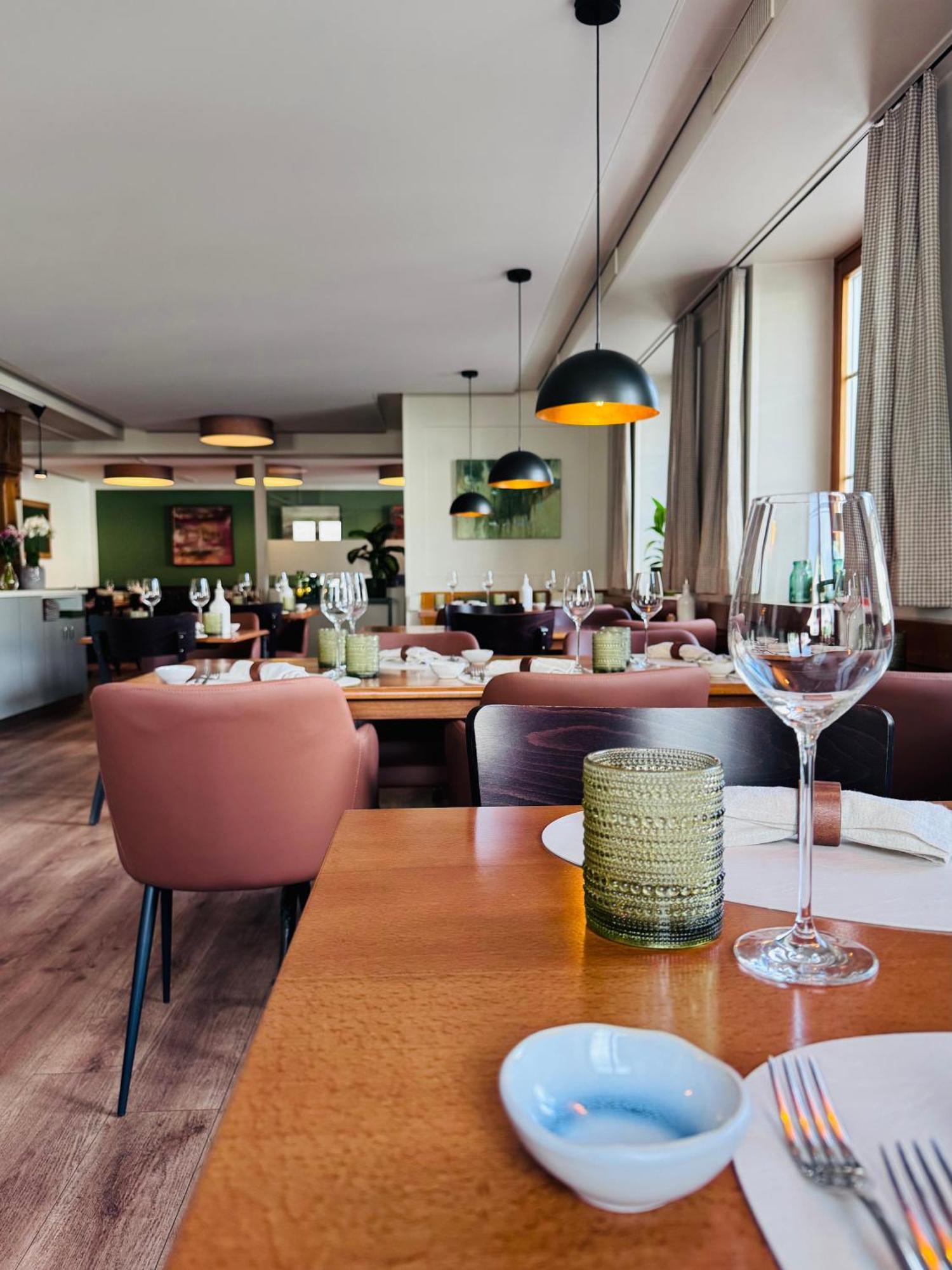 Gasthaus Zum Loewen Neftenbach Bagian luar foto